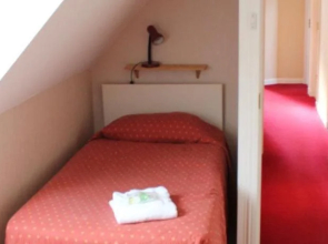Marchfield Guest House