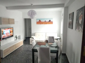 Apartment with 3 Bedrooms in Córdoba, with Furnished Garden