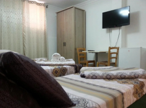 Amigo Hotel On The Beach