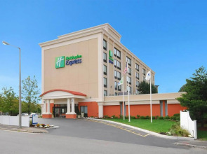 Holiday Inn Express Boston by IHG