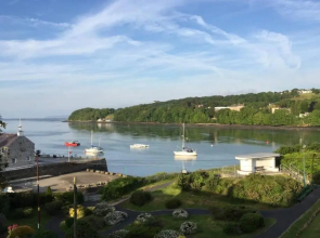 Apartment with stunning views of Menai Strait.