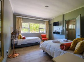 Paternoster Hotel