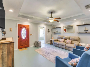Pet-friendly Fort Walton Beach Home: 4 Mi to Ocean