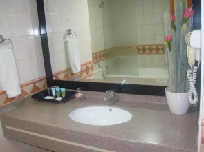Al Manar Grand Hotel Apartments