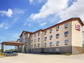 Best Western Plus Peace River Hotel & Suites