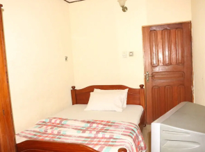 Bv.Standard Executive Suite