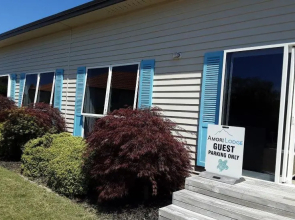 Amori Lodge Bed and Breakfast