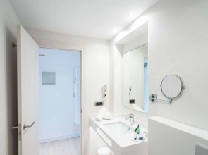 Отель THB Ocean Beach - Adults Only