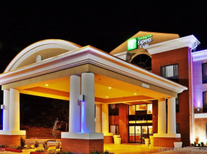 Holiday Inn Express & Suites Ponca City by IHG