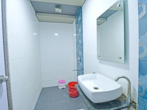 Hotel Vishnupriya Grand