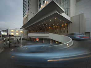 Mövenpick Hotel Jakarta City Centre