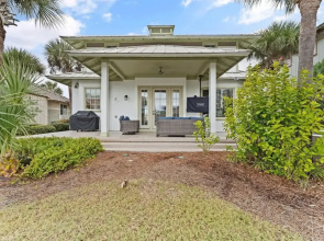 NEW The Beach Club Cottage 12