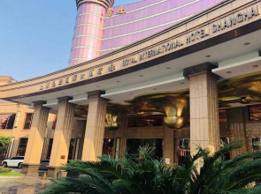 Royal International Hotel