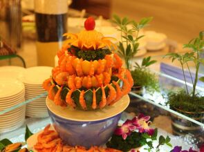 Ramada Plaza Shenzhen North