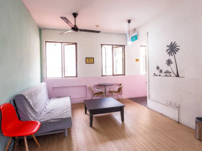 The Hive Singapore Hostel