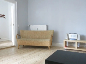 Apartment close to the queen 783-1