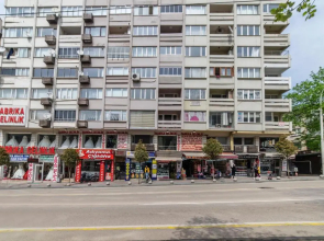 Altiparmak central 4 bedroom apartment