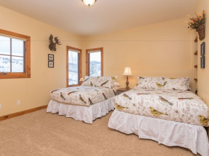 1054 Gold Dust Dr Edwards Home by RedAwning