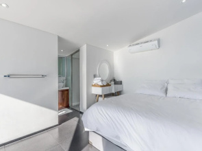 Namhae Pumda Pool Villa Pension