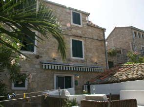 Coastal Apartment in Vis Near sea