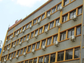 Holiday Express Hotel