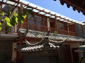 Lijiang Sky Staring Comfort Inn