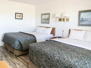 Riverwood Inn Hotel Premiere Double Queen Suite