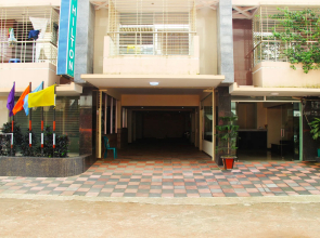 Cox's Hilton