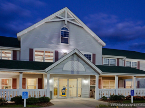 Country Inn & Suites by Radisson, Grinnell, IA