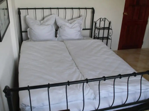 Roger's Place Guesthouse