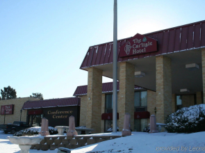 韦斯特蒙特酒店及套房(Westmont Inn & Suites)