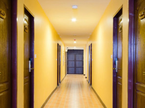 Khaosan Palace Hotel