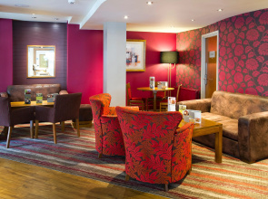 Premier Inn Glasgow City - George Square