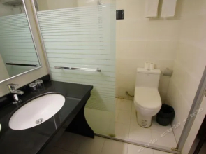 Longcheng Jindu Holiday Hotel
