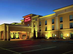 Hampton Inn & Suites Lamar
