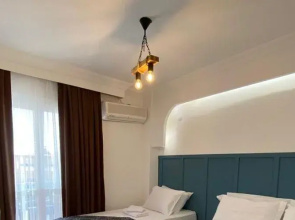 Tropicana Hotel