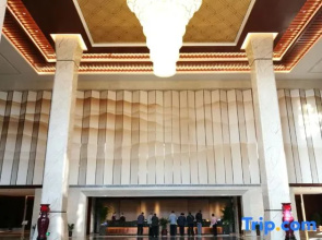 Puyang Ambassador Hotel
