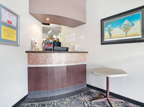 Gateshead Tavern Motel