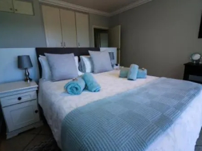 @93 Accommodation