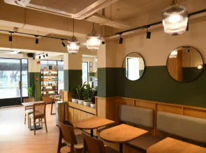 The Legend Inn - New Delhi