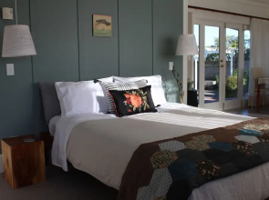 Browns Boutique Bed and Breakfast