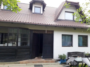 Chalet With 5 Bedrooms in Buteni, With Wonderful Mountain View, Enclosed Garden and Wifi