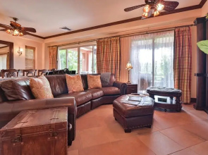 CR Luxury Montebello 3F 3 Bdrm