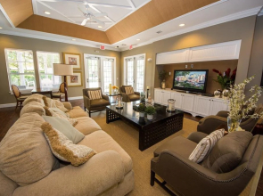 Lucaya Village Resort by Home2U Vacation Rentals