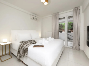 Mystique One Bedroom Apartment by BluPine