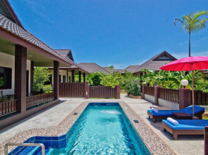 Rose Bay Resort