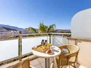 Hotel Daniya Denia