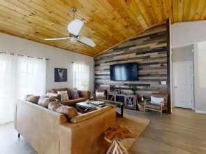 Above The Cove 3 Bedroom Home by RedAwning