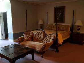 The Briars Bed & Breakfast