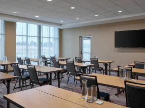 Courtyard by Marriott Denver Aurora